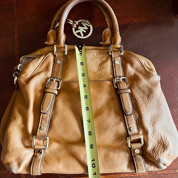 MK Leather bag👜 - Picture 6 of 8